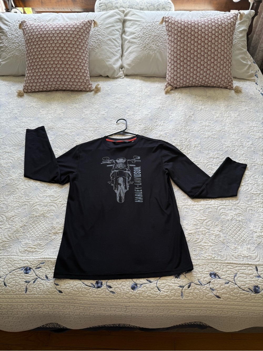 Harley-Davidson Black Long-Sleeve Motorcycle Graphic Tee